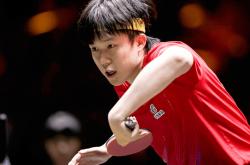 惊心动魄！王楚钦恶戰(zhàn)5局險(xiǎn)勝(shèng)波蘭(lán)选手，決(jué)勝(shèng)局落后反击强势翻盘