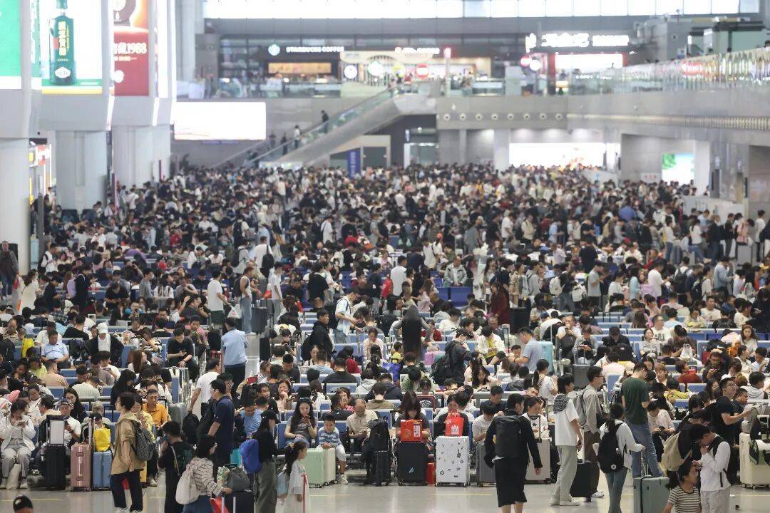 人人人你人人人！熟悉的名场面又来了