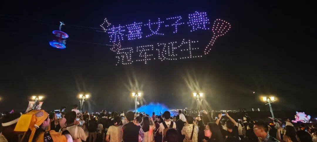 30岁这年,她成为电竞冠军