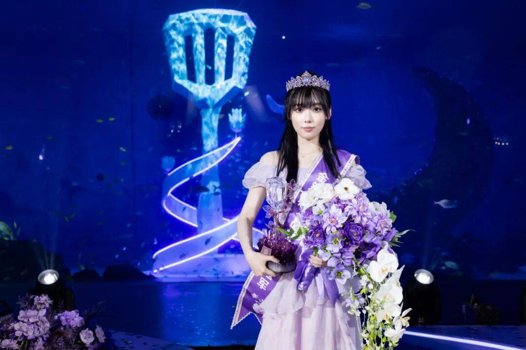 30岁这年,她成为电竞冠军